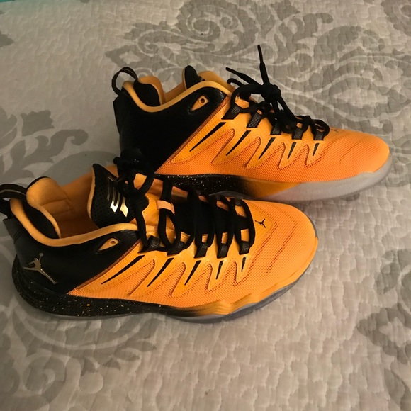 Nike Jordan CP3 Dragons,Size-5.5Y(Adult 7)🌟 - Picture 6 of 8